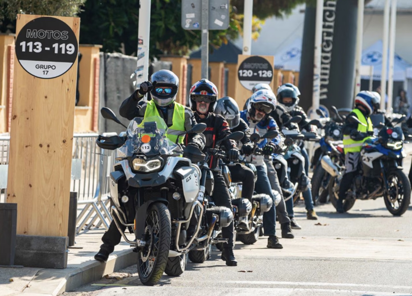 The Ultimate BMW Motorrad Weekend Awaits! ☀️🏍️